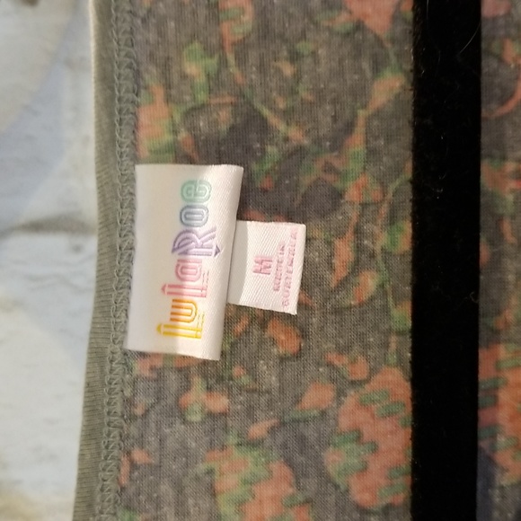 Lularoe Tunic- high/low top - Picture 3 of 6